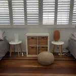 Charming 1920\'S 4Br Freestanding Plantation Qldr.