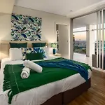 Luxury Oasis With Indulgent River Views