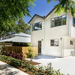 Room To Rent At The Glasshouse Mountains - Wifi