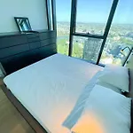 Executive River View 1 King Bed Apt Cbd W Car Park