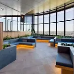 Executive River View 1 King Bed Apt Cbd W Car Park