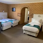 Aspley Pioneer Motel