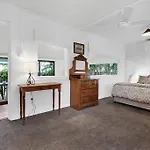 Sherwood Cottage