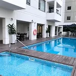 City Centre Comfort, Style And Convenience