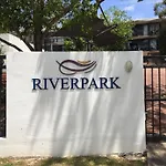 Riverpark - Studio Apartment