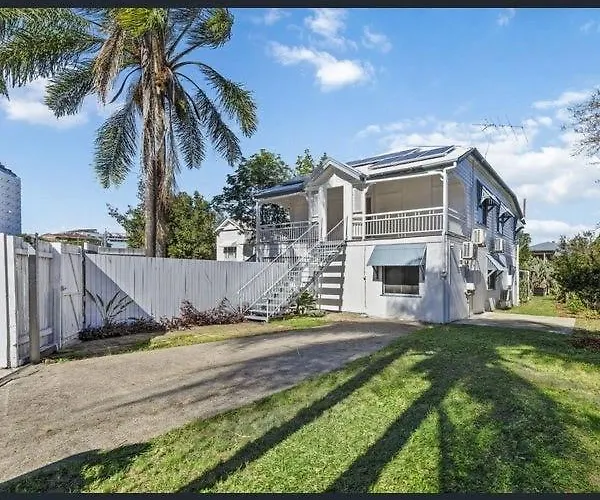 197 Shafston Ave Kangaroo Point Qld 4169