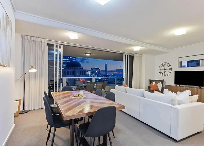 Aab Apartments Skyline