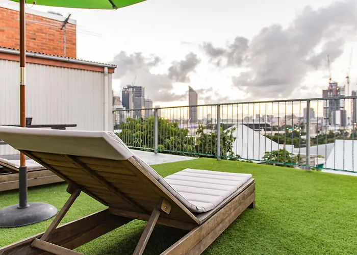 Joe\'S Place Backpackers