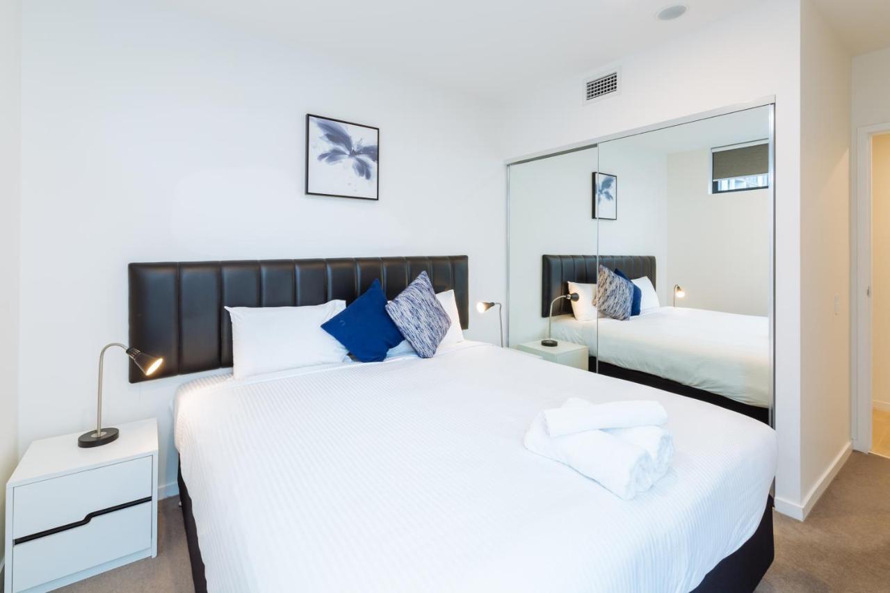 Apartment Airtrip On Merivale Street Brisbane