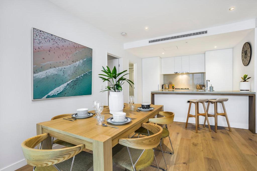 Kozyguru Fortitude Valley 2 Bed Designer + Free Parking Qfv179-803