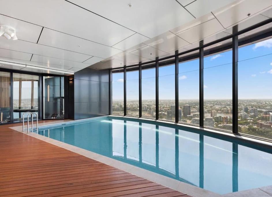 Lvl30 Garden/river Views Balcony By Stylish Apartment Brisbane