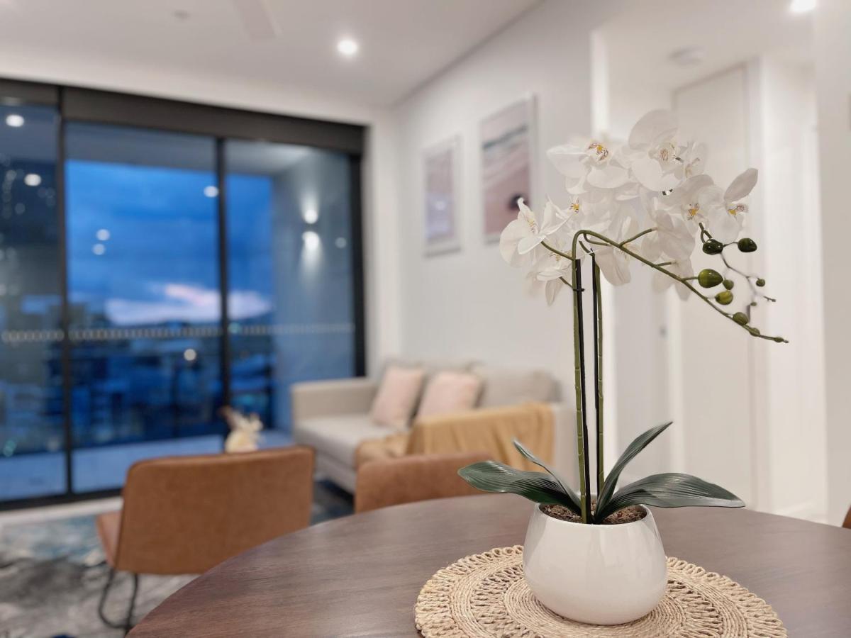 Escape House At Cultural Centre Precinct Apartment *