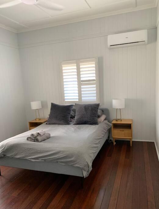 Charming 1920's 4br Freestanding Plantation Qldr. Holiday home *