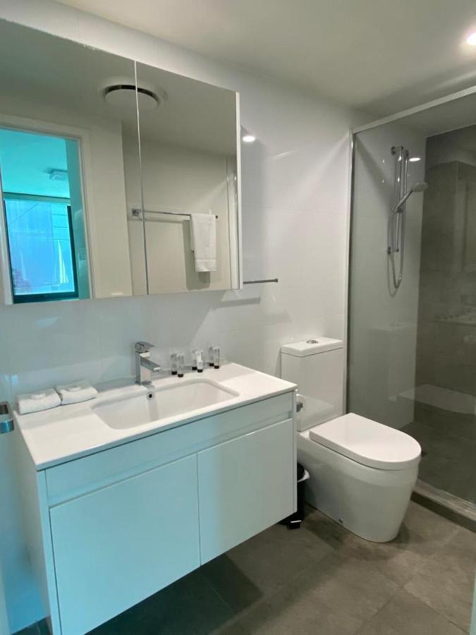South Epicentre - 2 Bed 2 Bath Apartment *