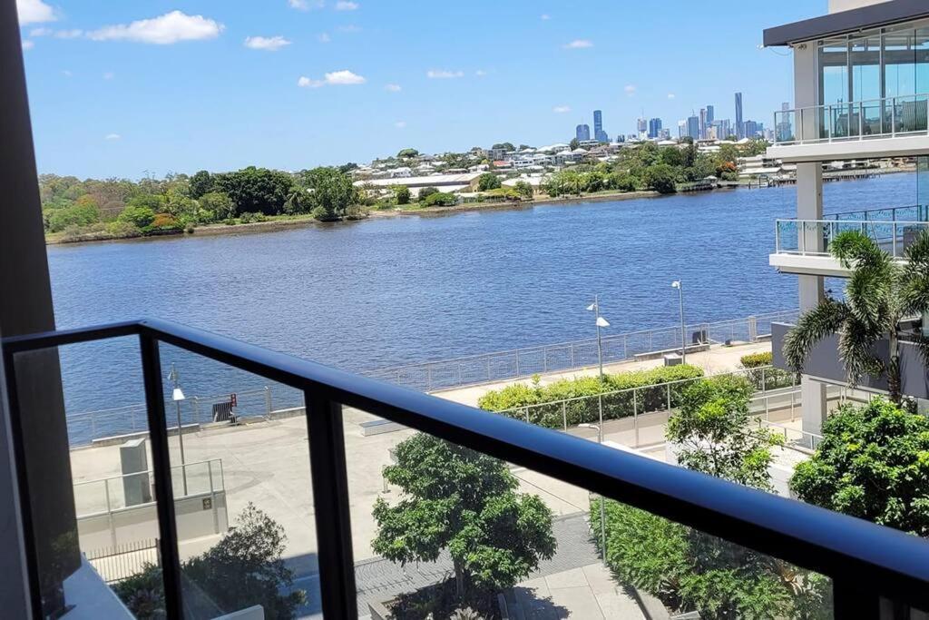 Hamilton , Australia *