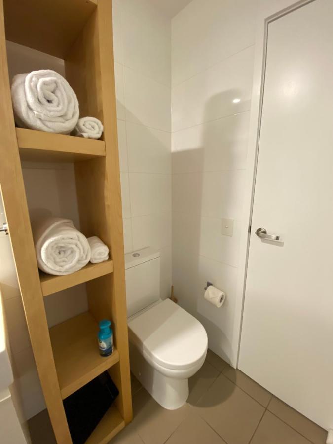 Hamilton , Australia Apartment *