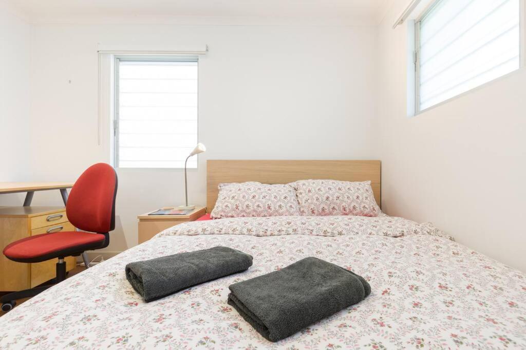Apartment Cool Flat - 2 Bed & Office