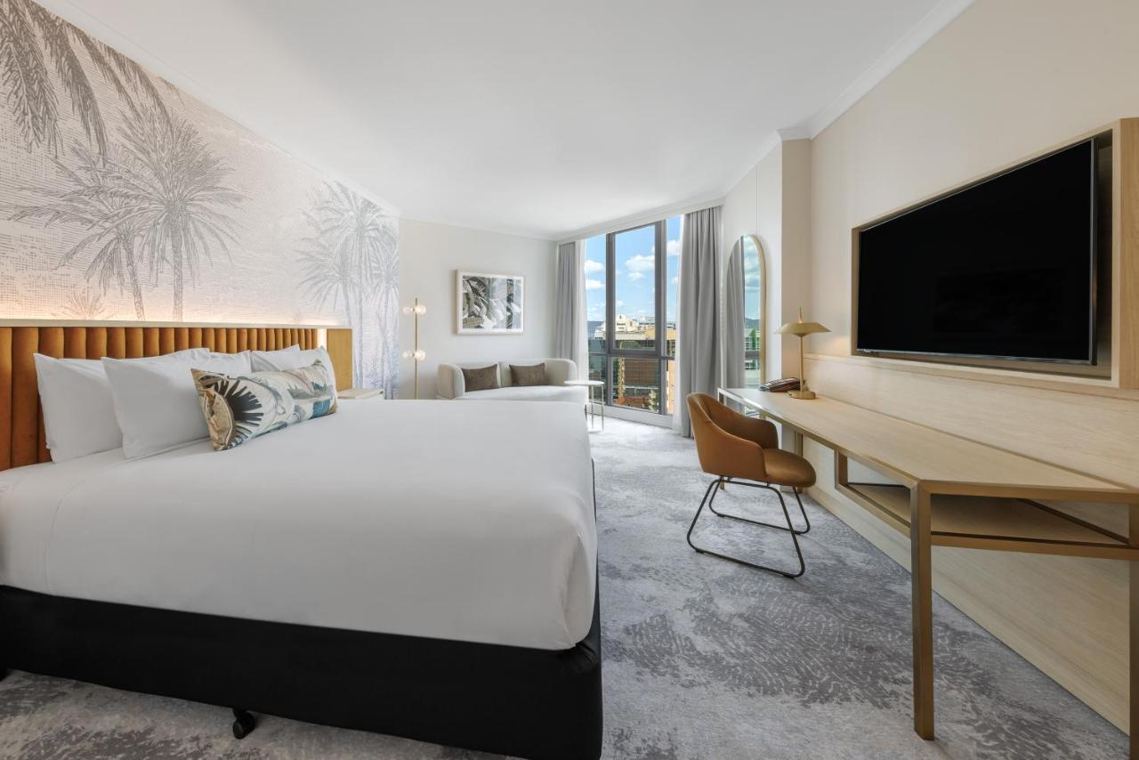 Amora Hotel 5*