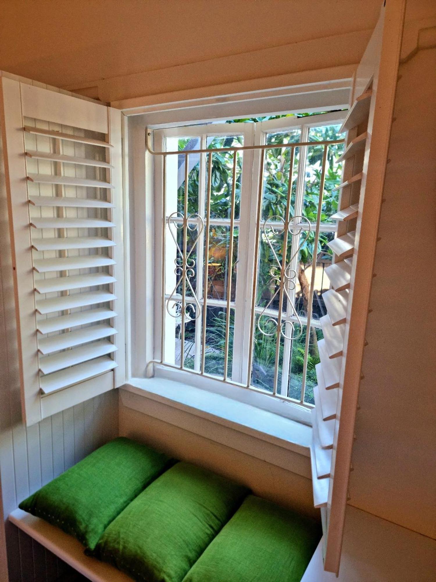 Edward New Fam Bed & Breakfast Brisbane