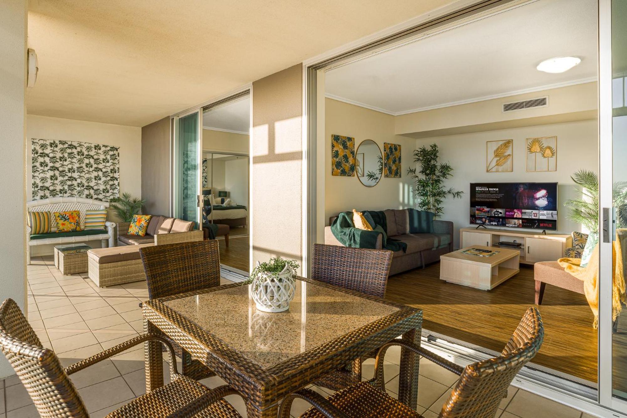 Apartment Luxury Oasis With Indulgent River Views Brisbane