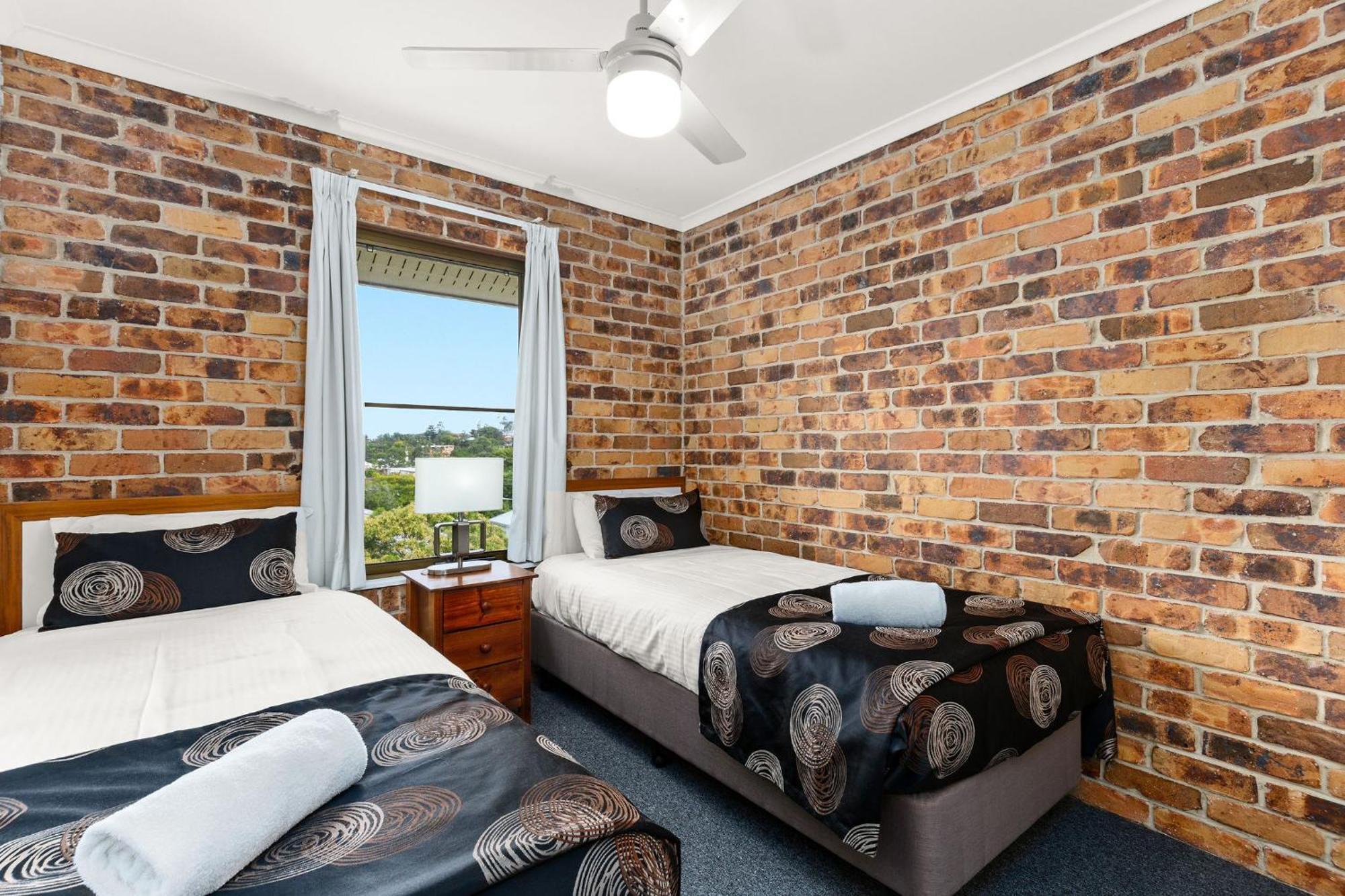 Toowong 4*