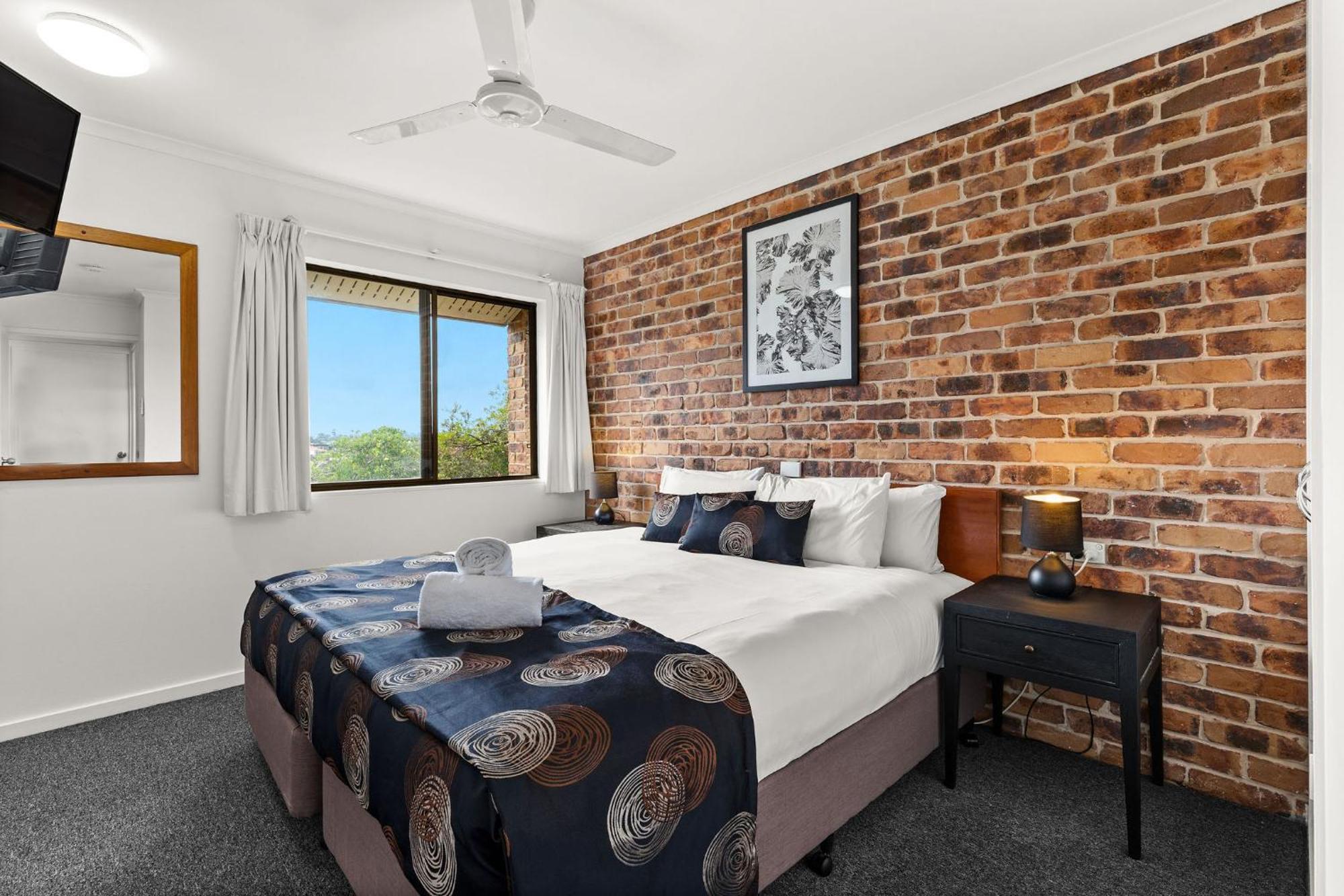 Toowong Aparthotel 4*