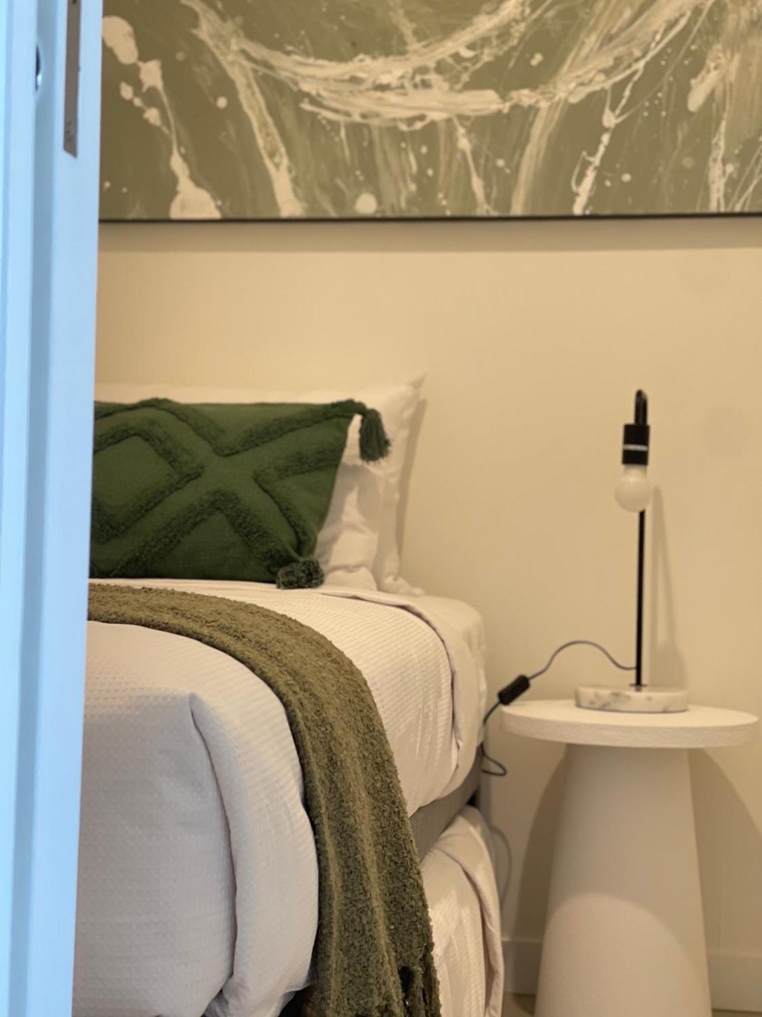 Top-floor Luxe In The Free Parking, Pool, Gym, Wifi Apartamento *