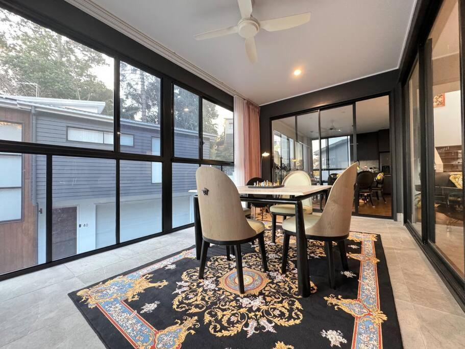 Sharehouse 2bedroom-retreat At Bardon Holiday home