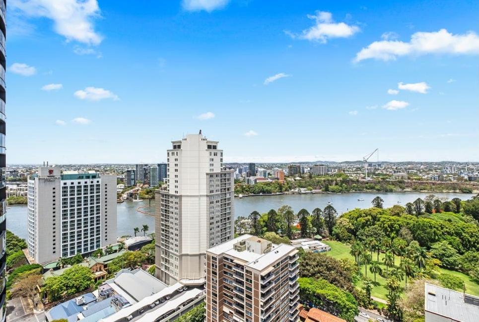 Urban Cbd Elegance With River&botanic Garden Views Apartment Brisbane