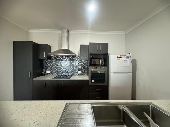 Peaceful Share In Coopers Plains Guest house Brisbane