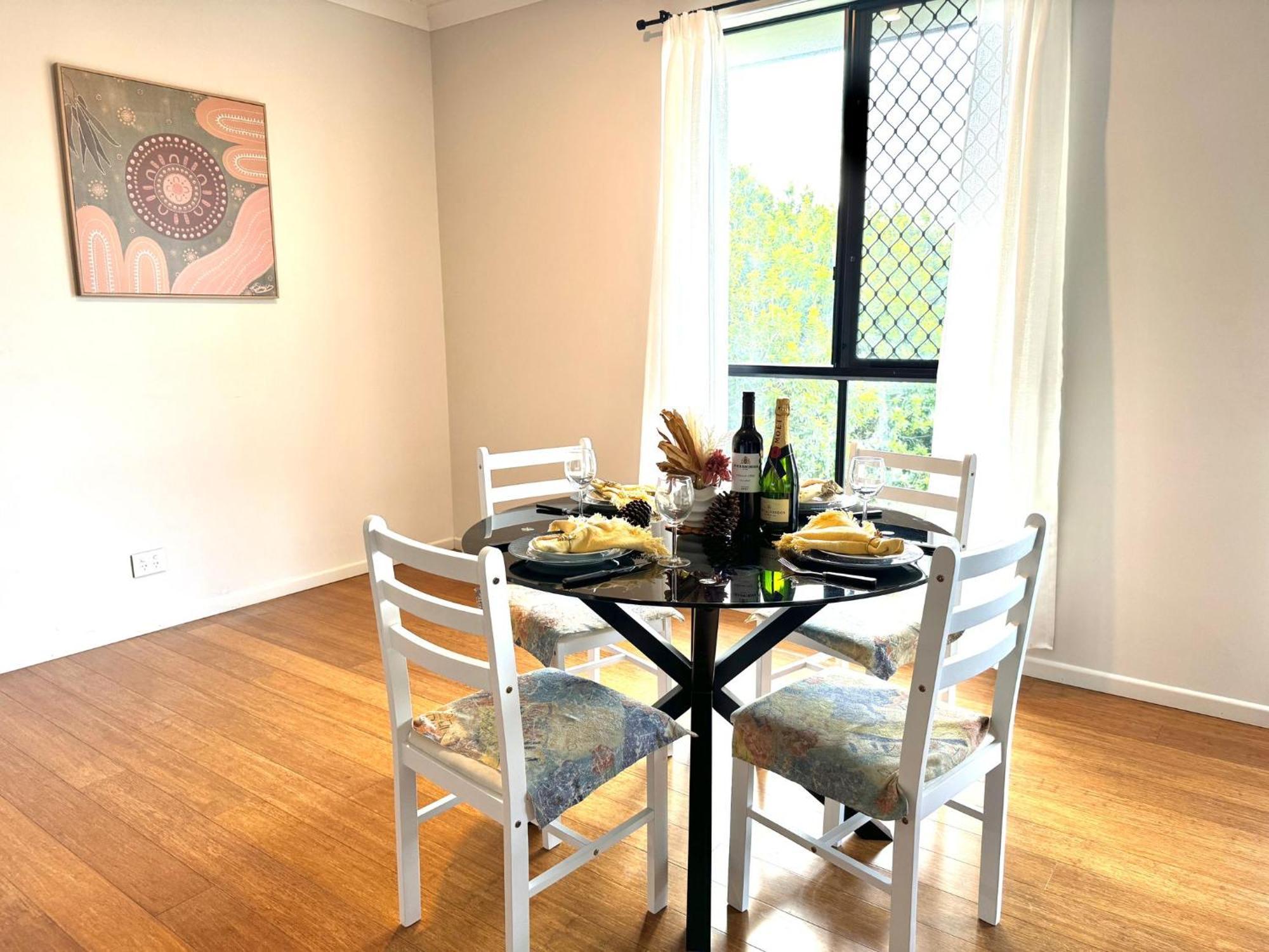 Peaceful Share In Coopers Plains