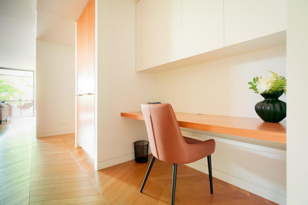 Luxury 3br In Beautiful New Farm Apartment *