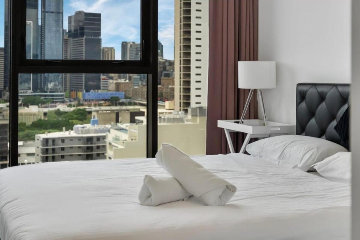 2br, 1ba With Balcony,pool,gym,sauna & Parking - 31804 Apartment Brisbane