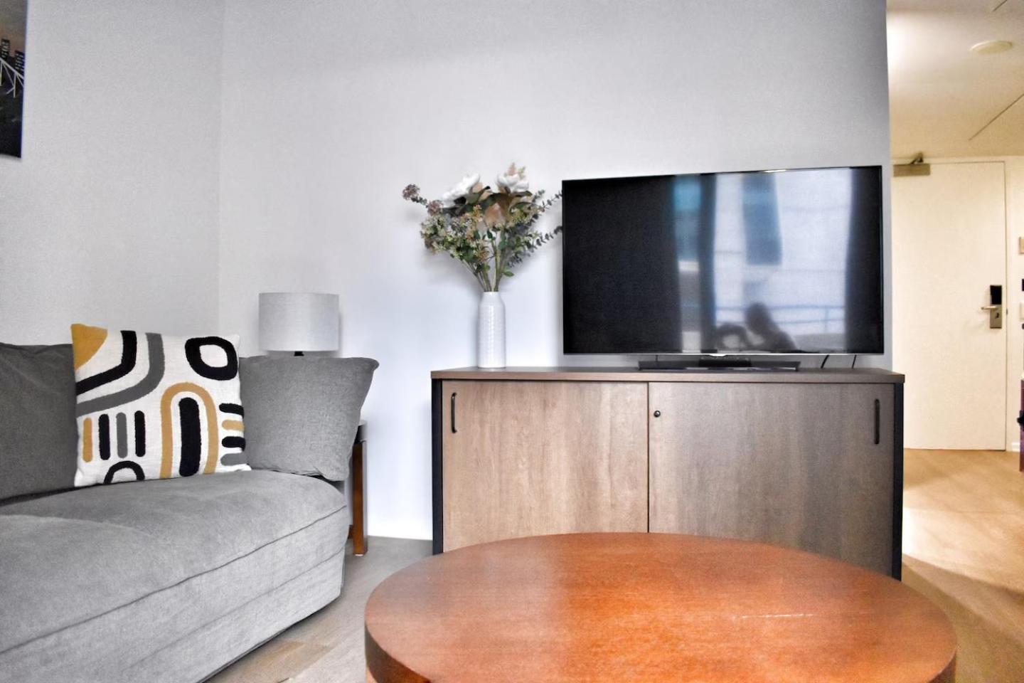 Apartment Centre Comfort, Style And Convenience *