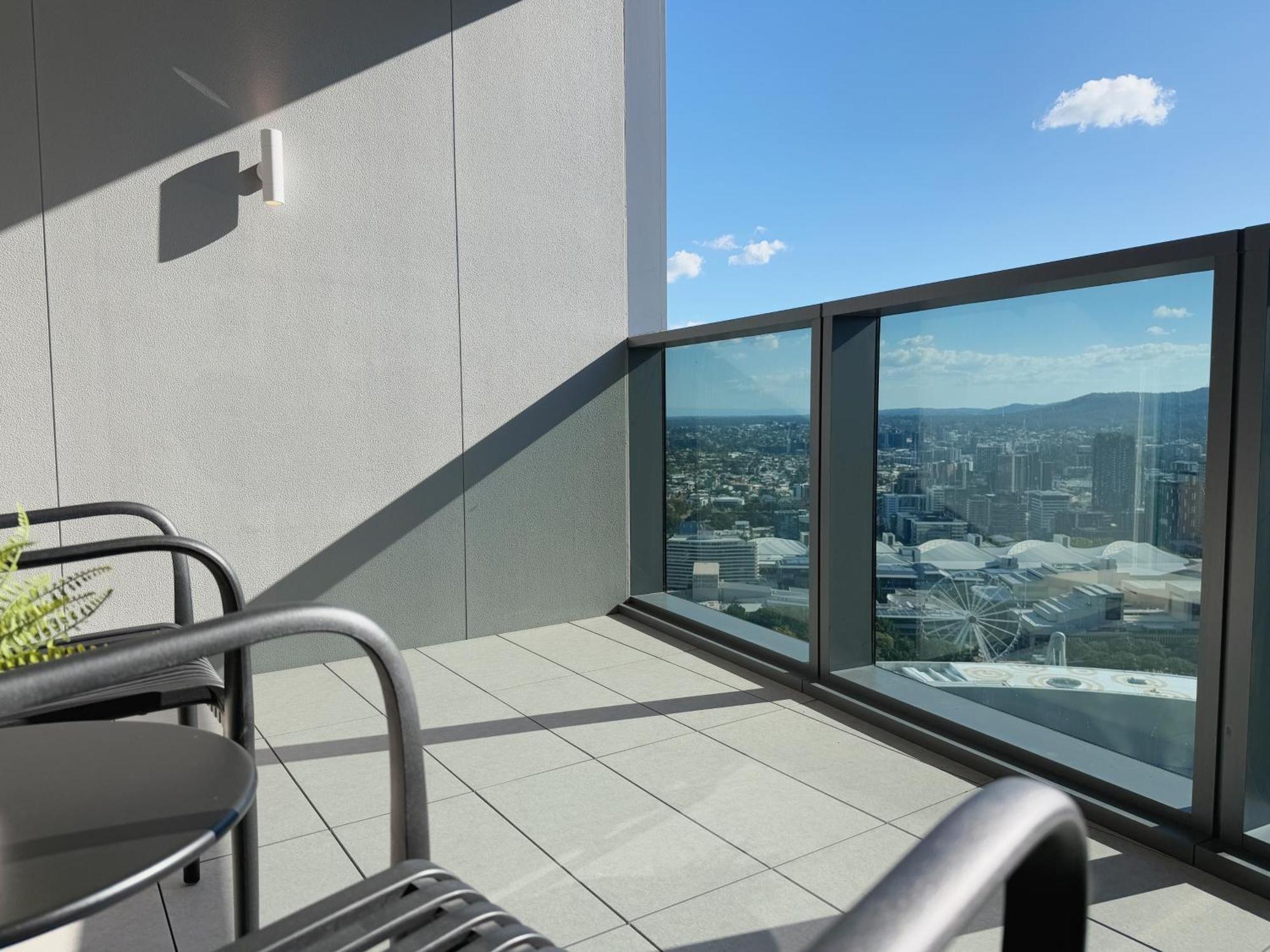 Apartment Serene 2bed With Pool & River Views At Queens Wharf *
