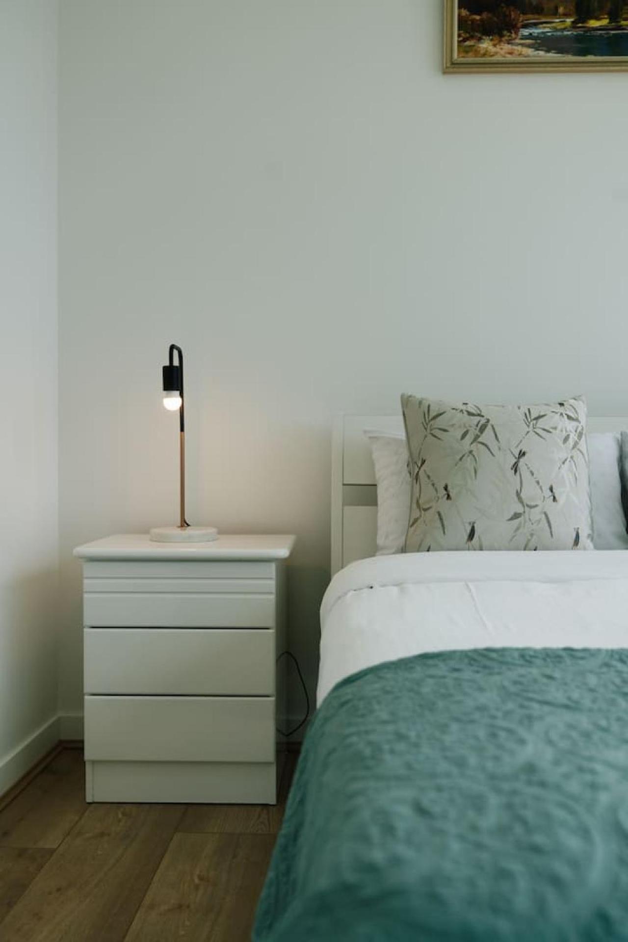 Cozy 1br Retreat In Hamilton Near River And Dining Apartment Brisbane