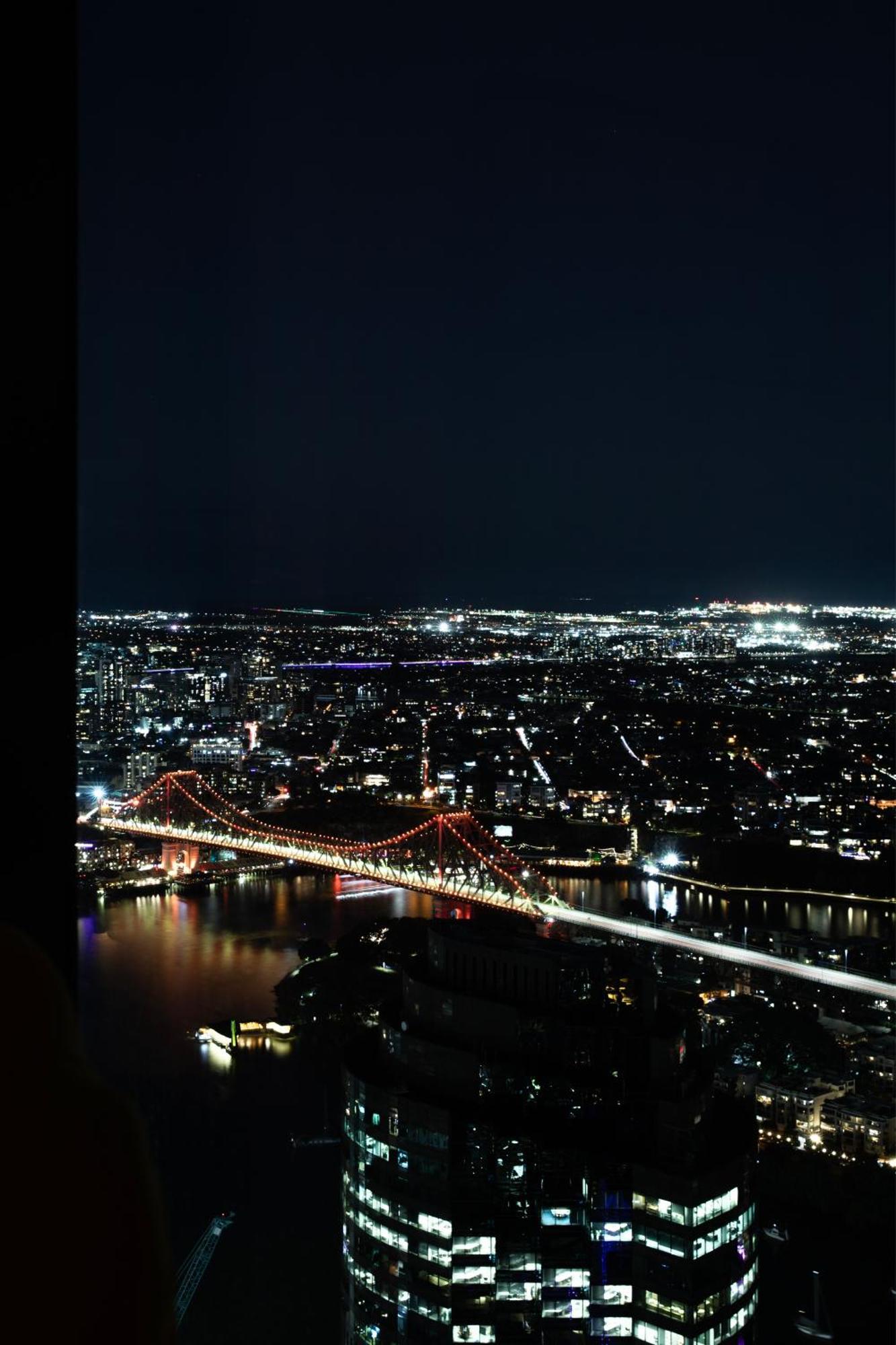 The Gatsby Escape Skytower Luxury Living At Level 71 Brisbane
