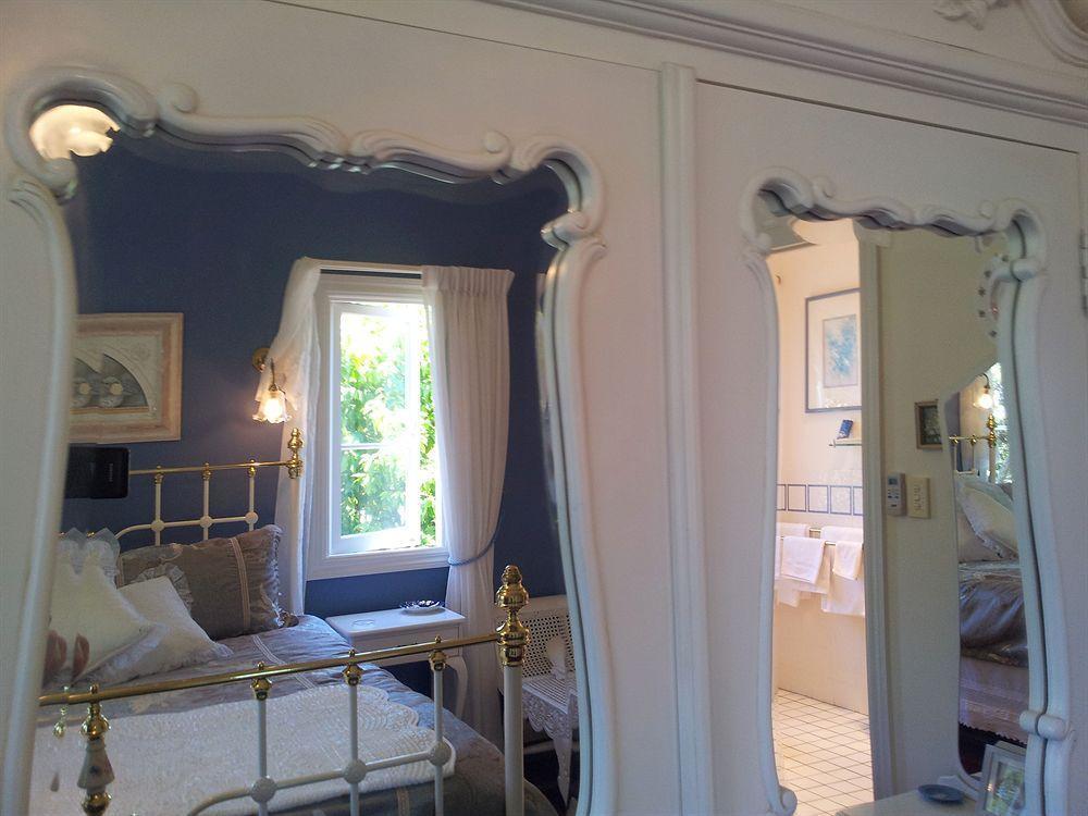 Mt Tamborine Bed & Breakfast