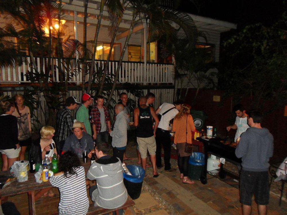 Somewhere To Backpackers * Brisbane