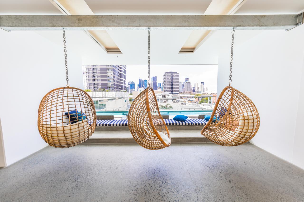Apartment Airtrip On Merivale Street