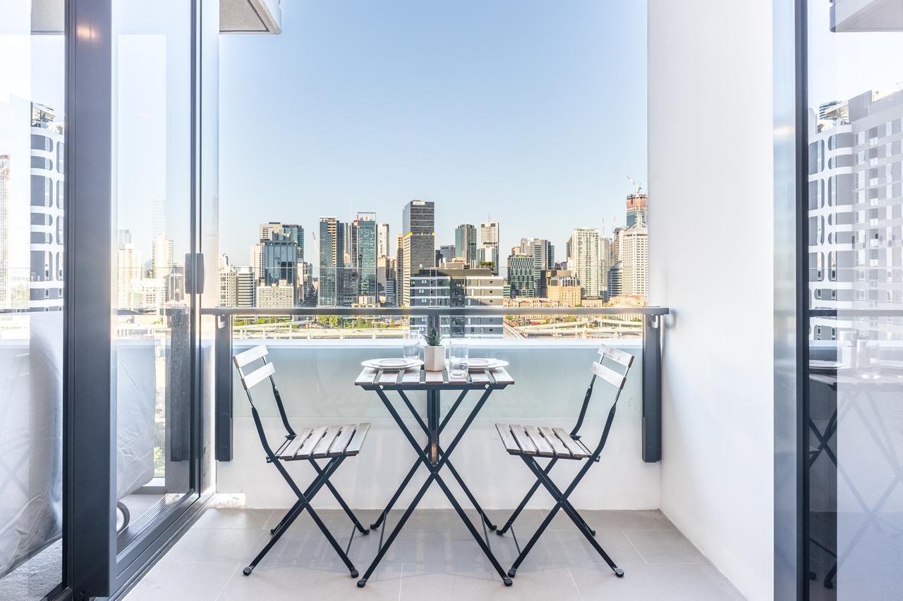 Apartment Airtrip On Merivale Street