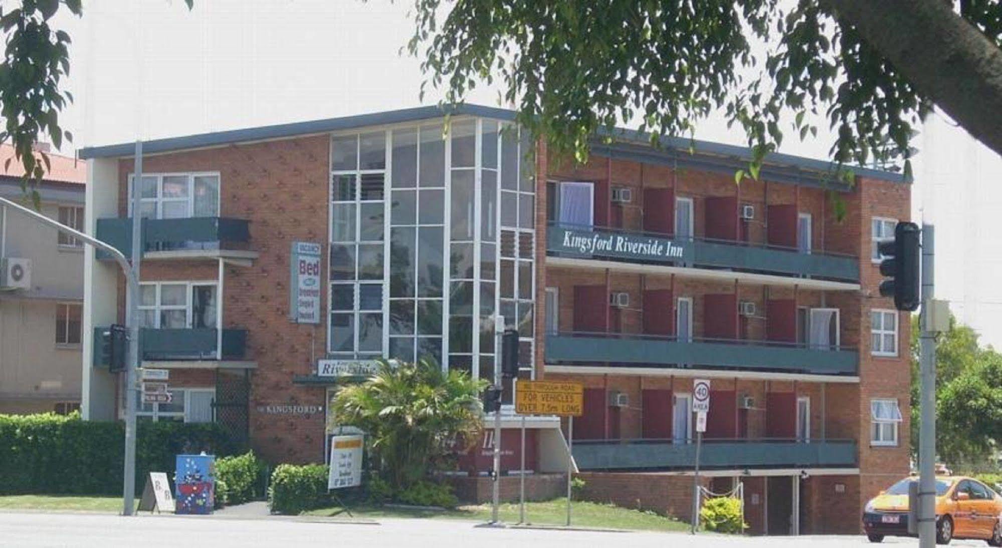 Kingsford Riverside 3*