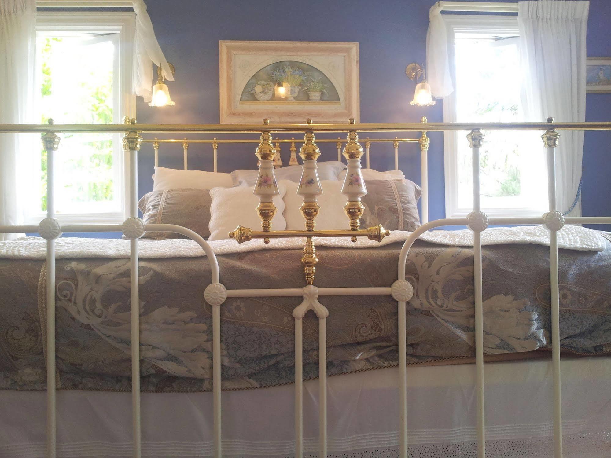 Bed & Breakfast Mt Tamborine 4*