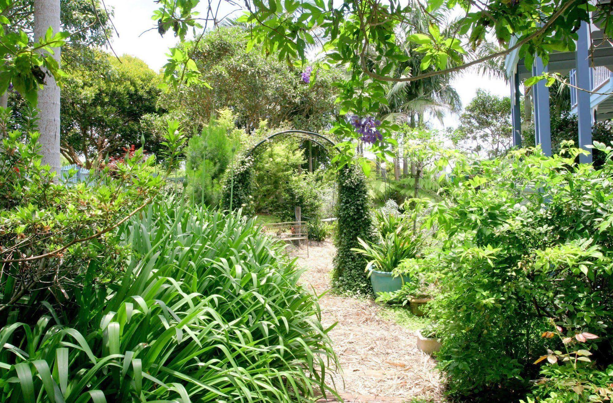 Mt Tamborine Bed & Breakfast