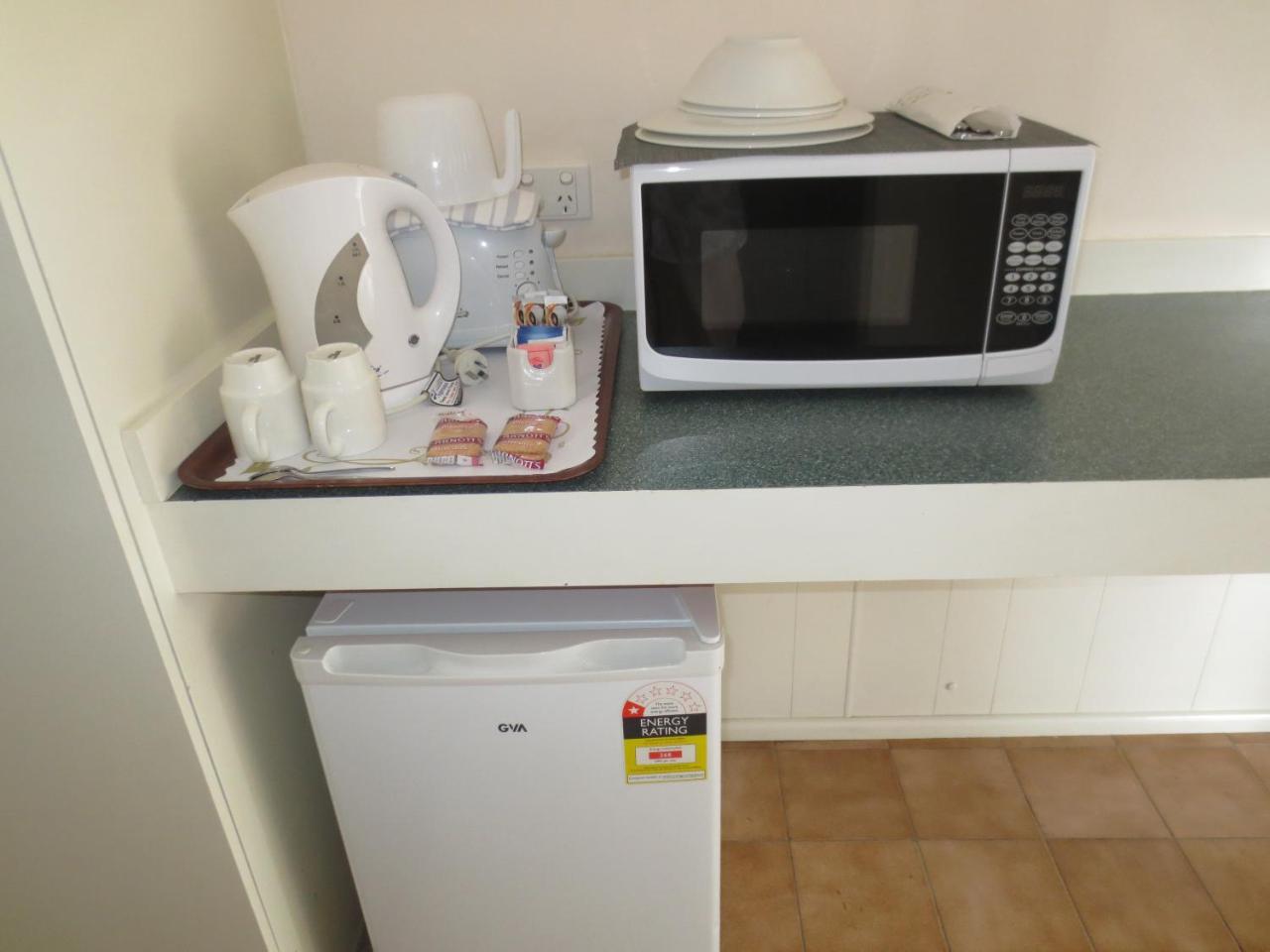 Aspley Pioneer Motel 2*