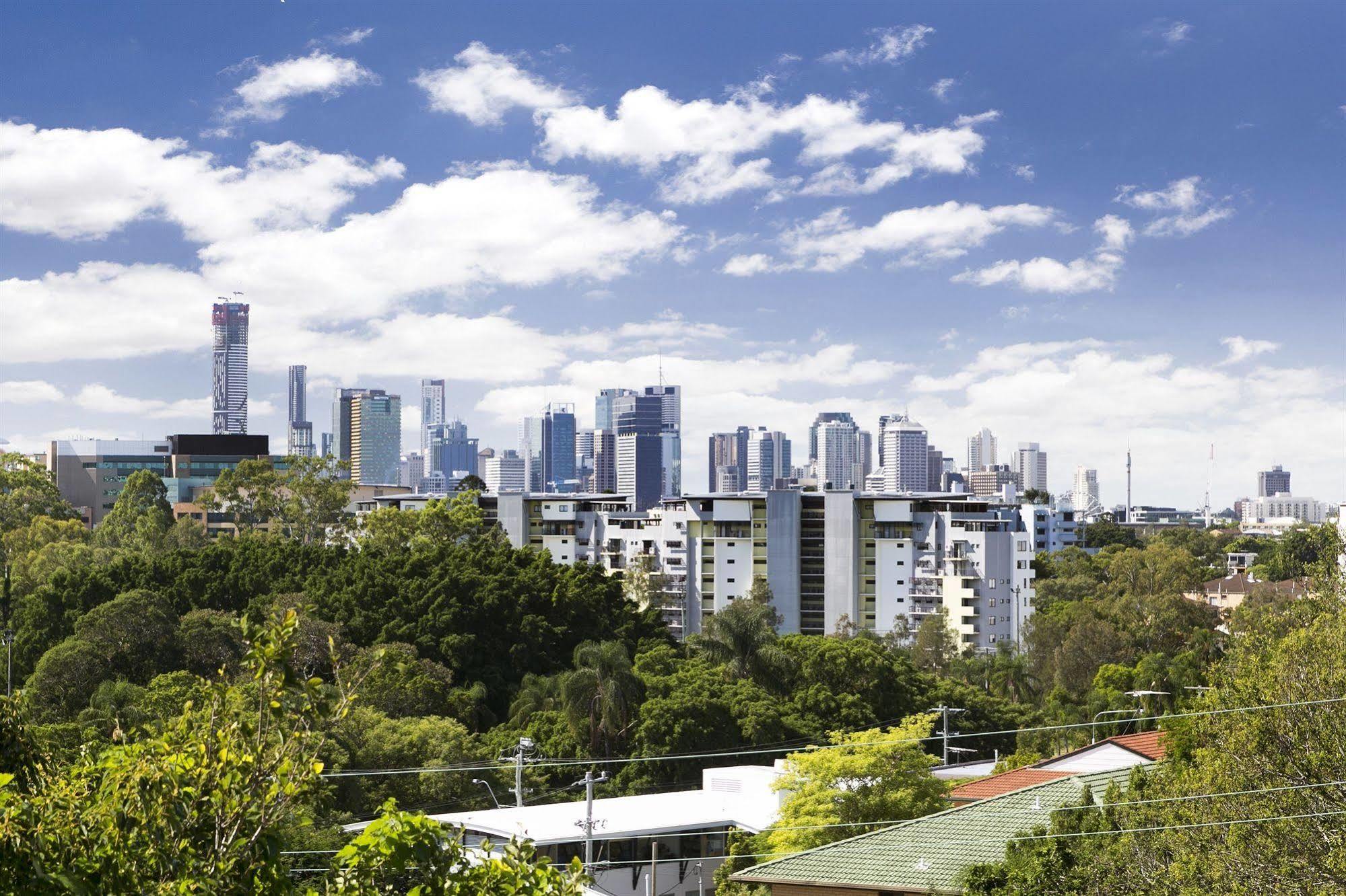 Toowong Aparthotel 4*