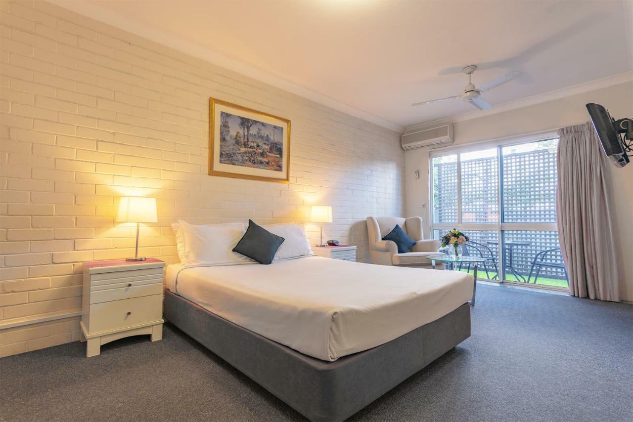 Benson Court Motel 3*