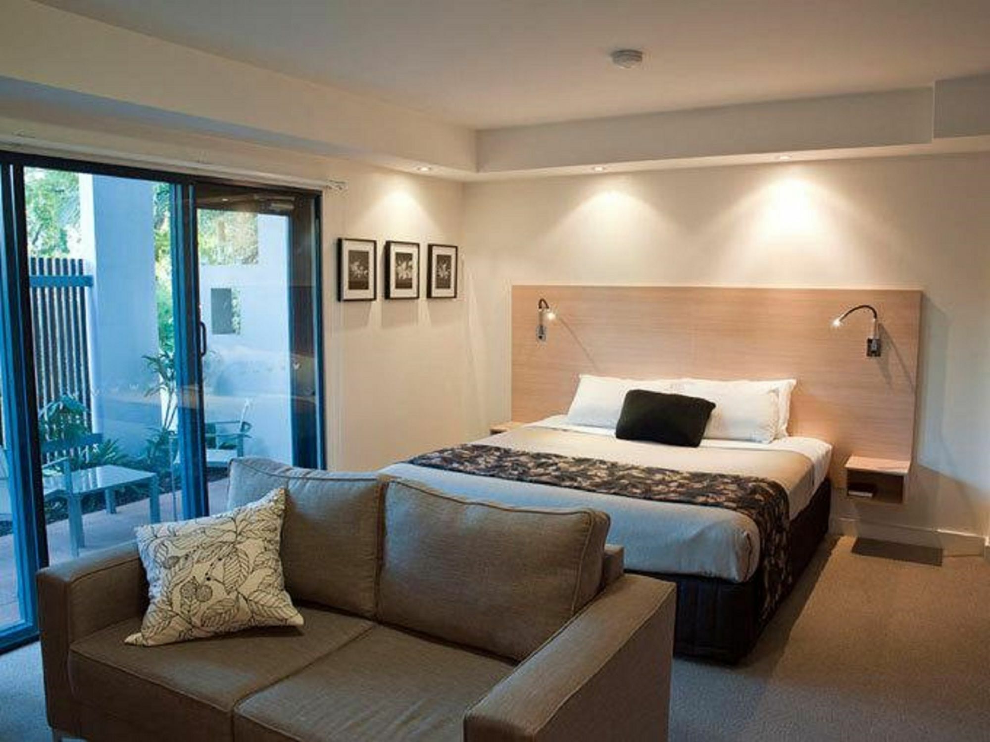 Hotel Airport International