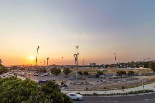 Kingsford Riverside