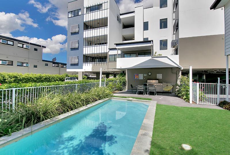 Southern Cross 4*
